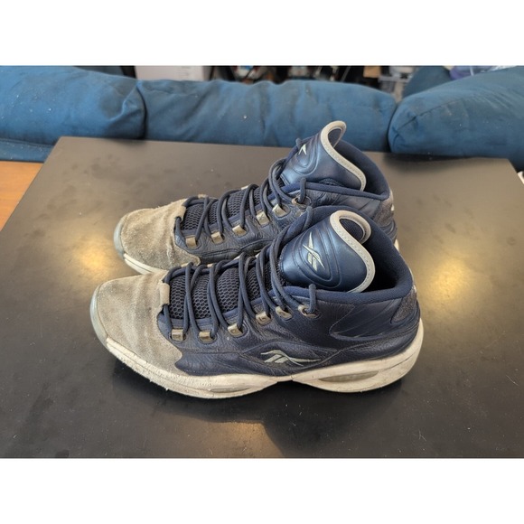 2020 Reebok Question Mid Allen Iverson Georgetown Hoyas FX0987 US 16 - Picture 1 of 5
